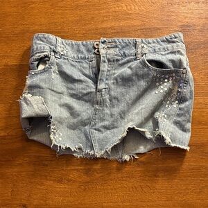Moe Denim Distressed Shorts with Sequins